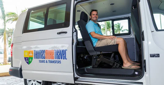 Transporte privado de Cancún a Playa del Carmen – camioneta de lujo